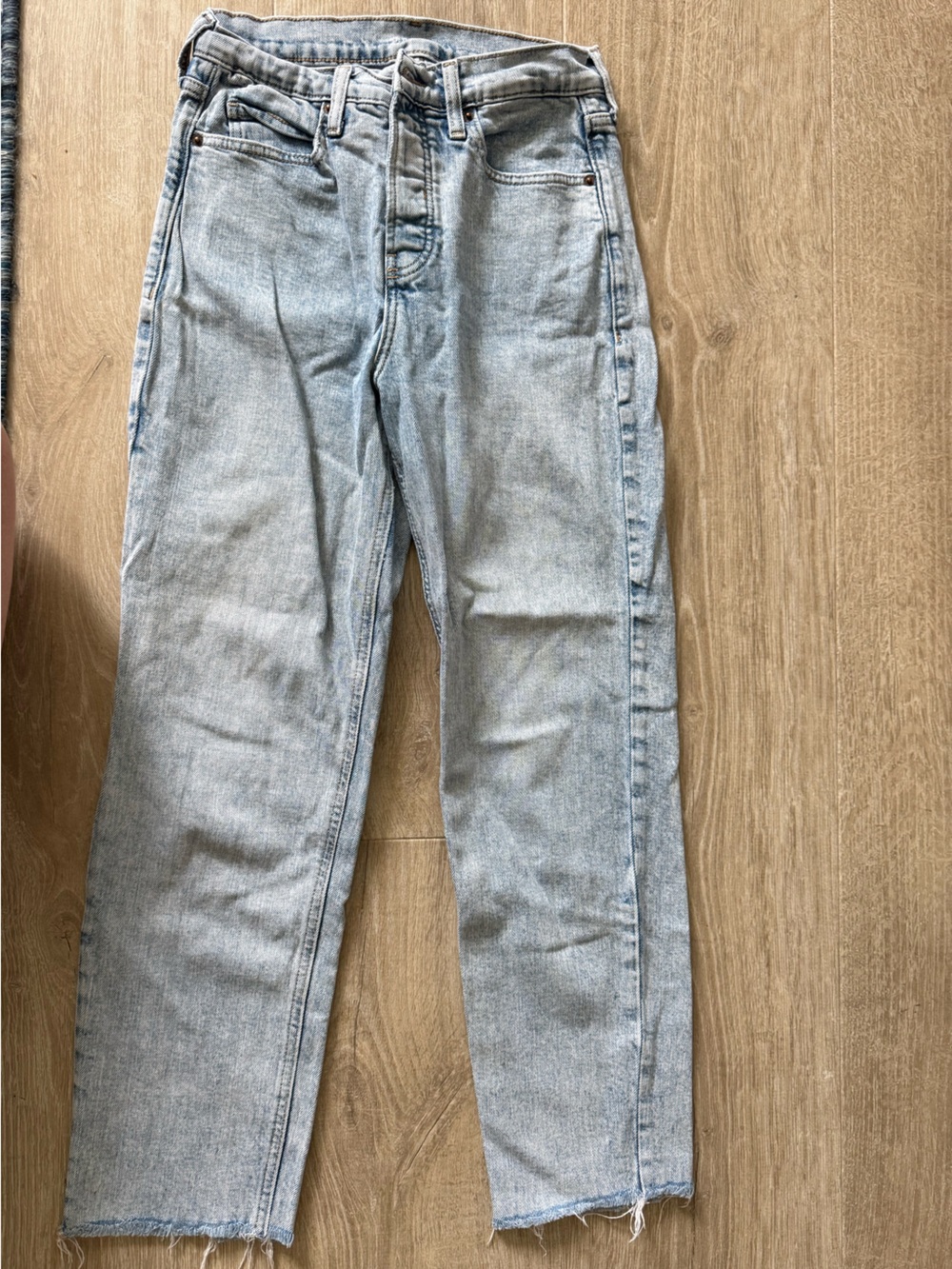 Old Navy Light Wash Straight Leg Jeans